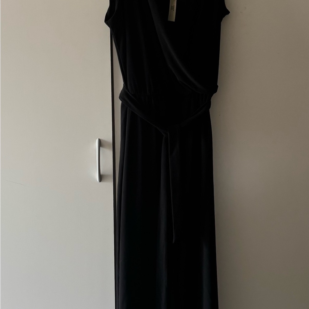 Elegant Black Sleeveless Jumpsuit